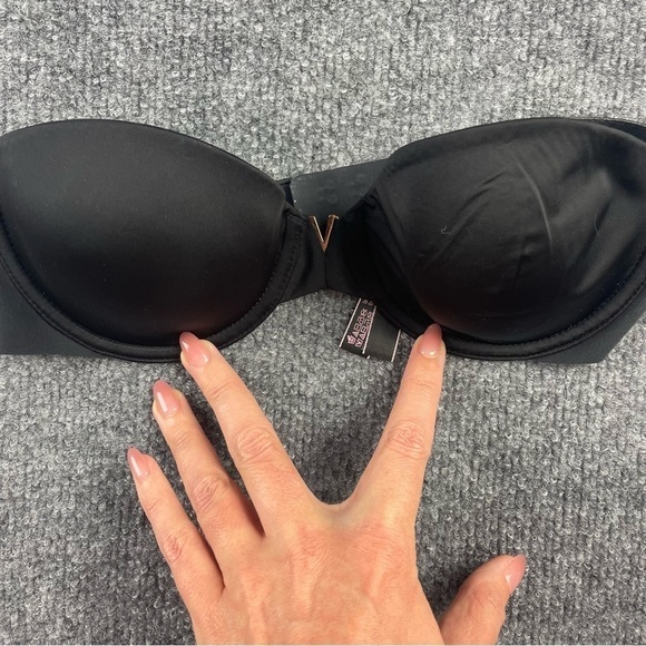 VICTORIA’S SECRET Women’s Multi-way/Multiposition Black Strapless Bra size: 32B - Picture 3 of 10